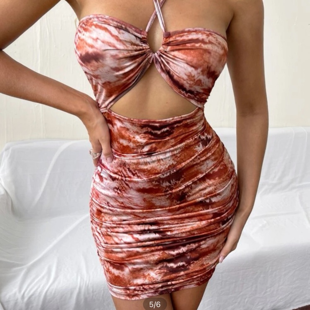 Lg 8/10 Bodycon SHEIN dress